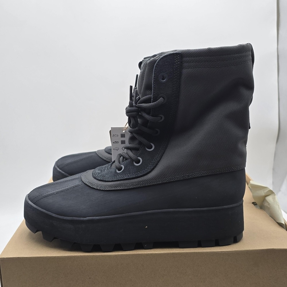 Adidas Yeezy 950 M Pirate Black Duck Boots IG8188 Mens Size 11 New with Box